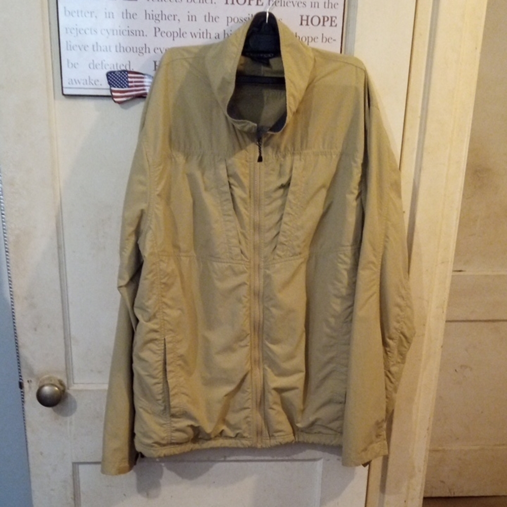 Beige Exofficio Tactical Lightweight Windbreaker With 15 Pockets..Men's Sz.XL